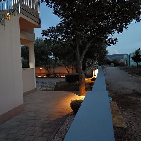 Apartman Pajo Seline Buitenkant foto
