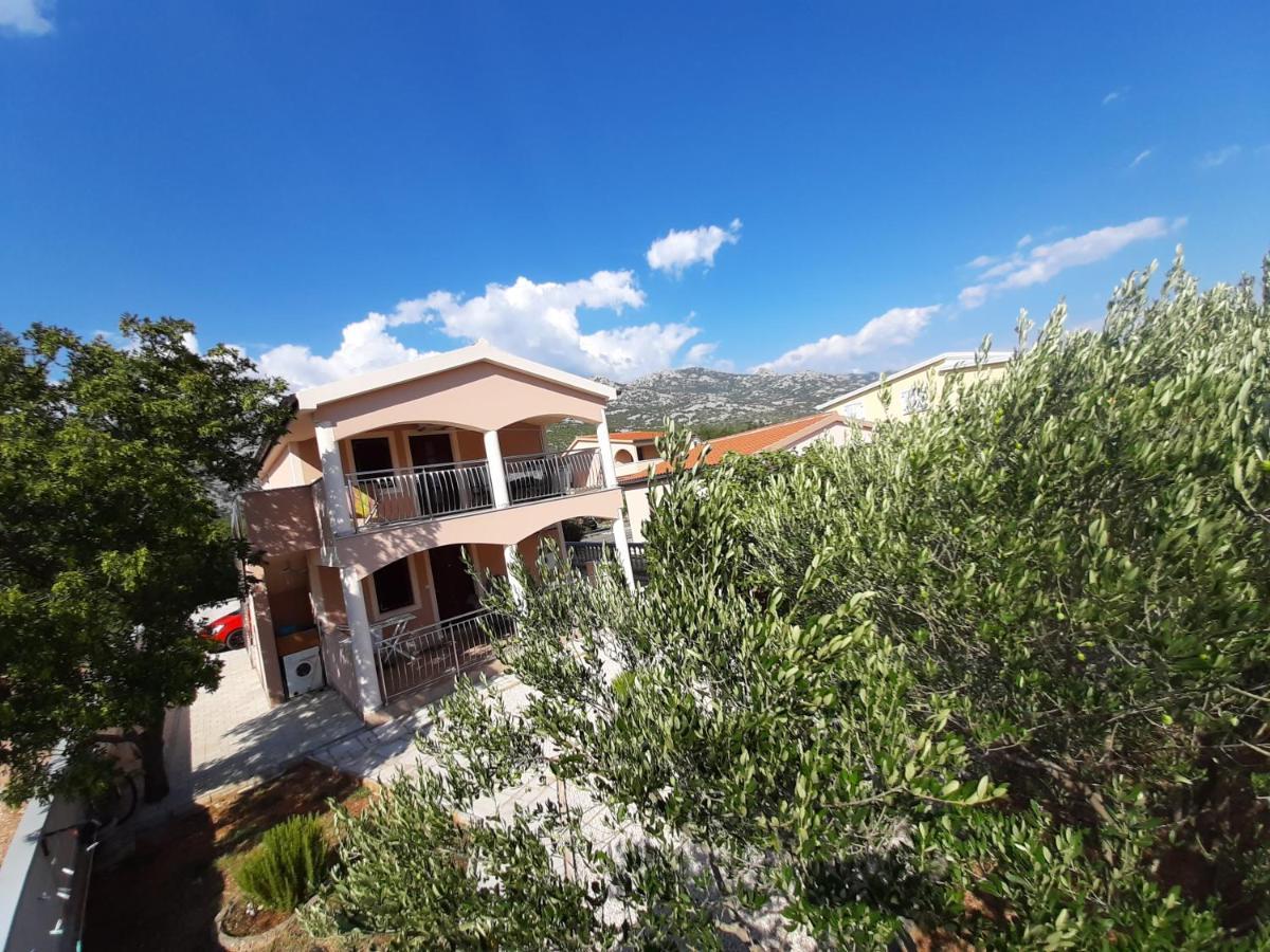 Apartman Pajo Seline Buitenkant foto
