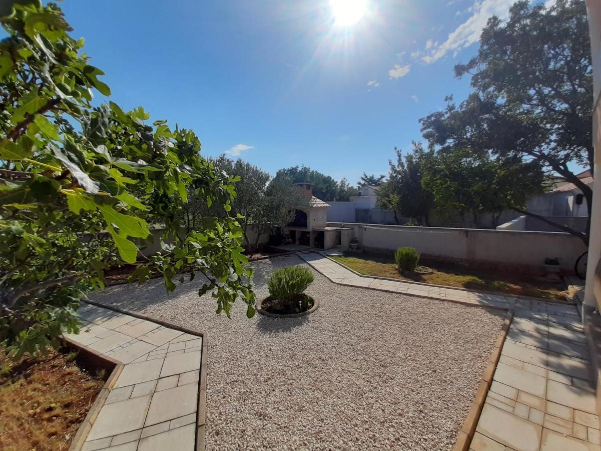 Apartman Pajo Seline Buitenkant foto