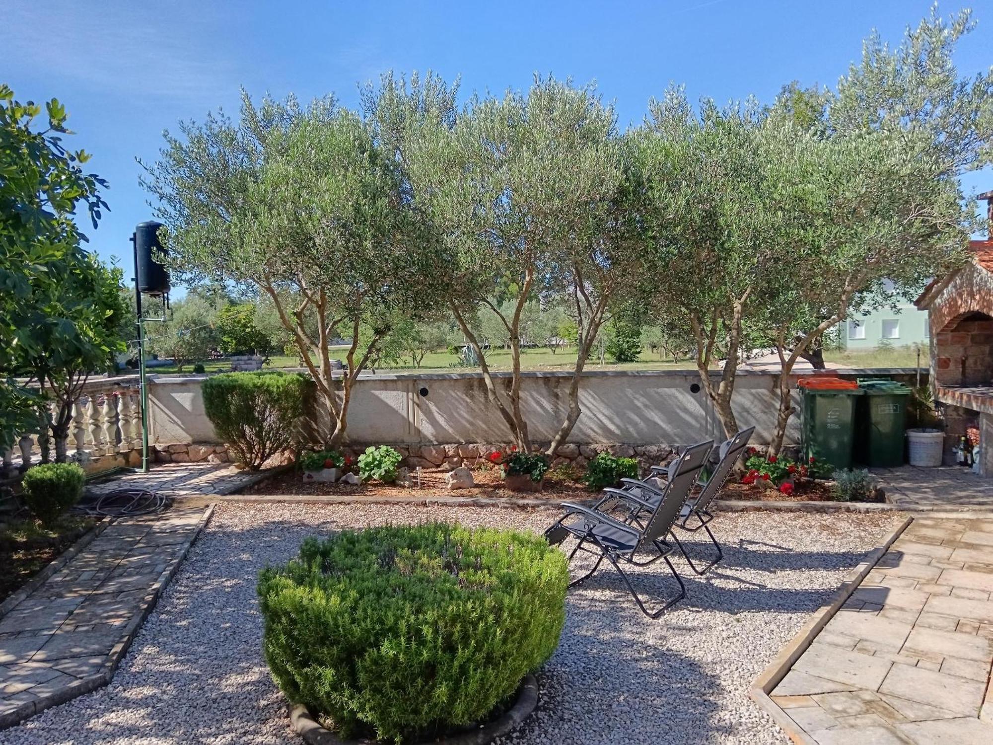 Apartman Pajo Seline Buitenkant foto