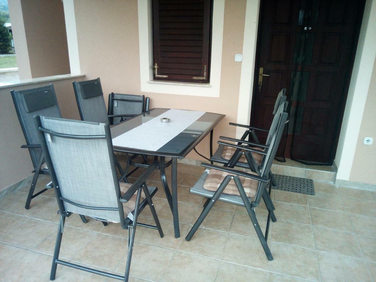 Apartman Pajo Seline Buitenkant foto